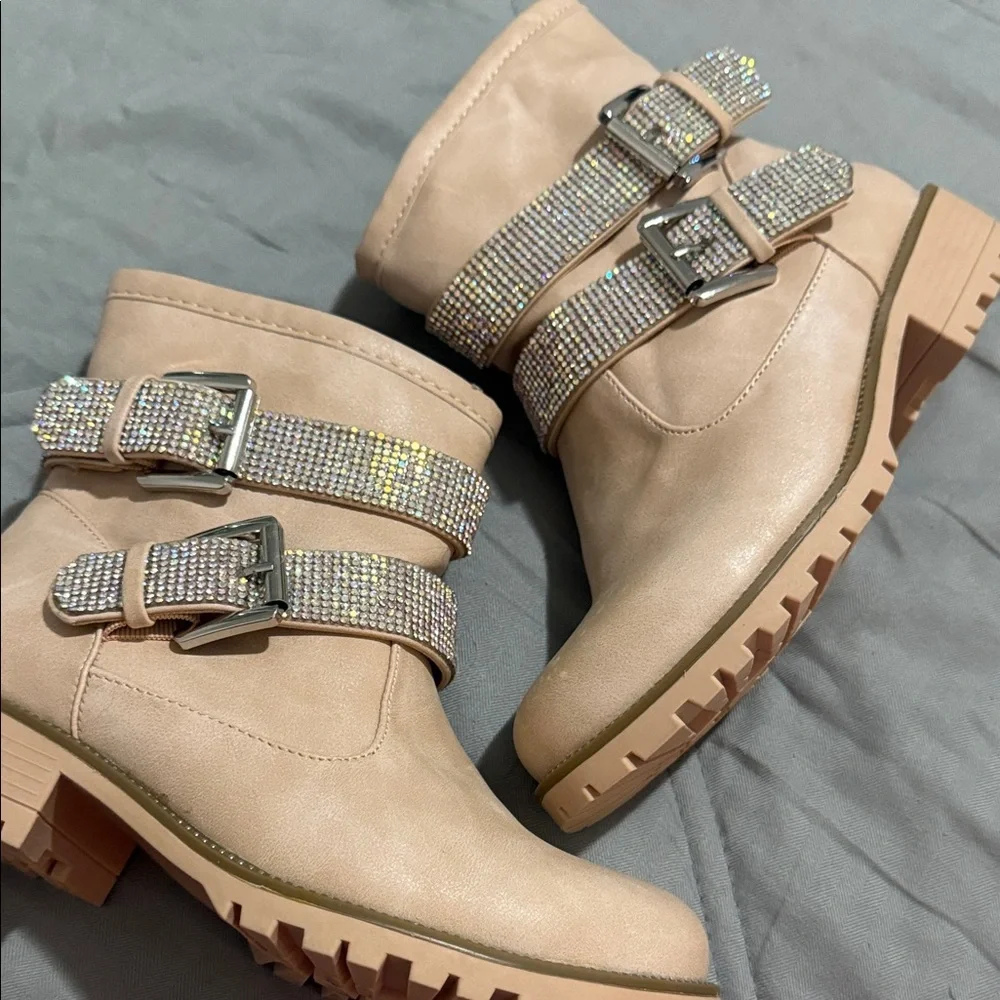MIA Beige Ankle Boots with Sparkling Buckles - Picture 4 of 8